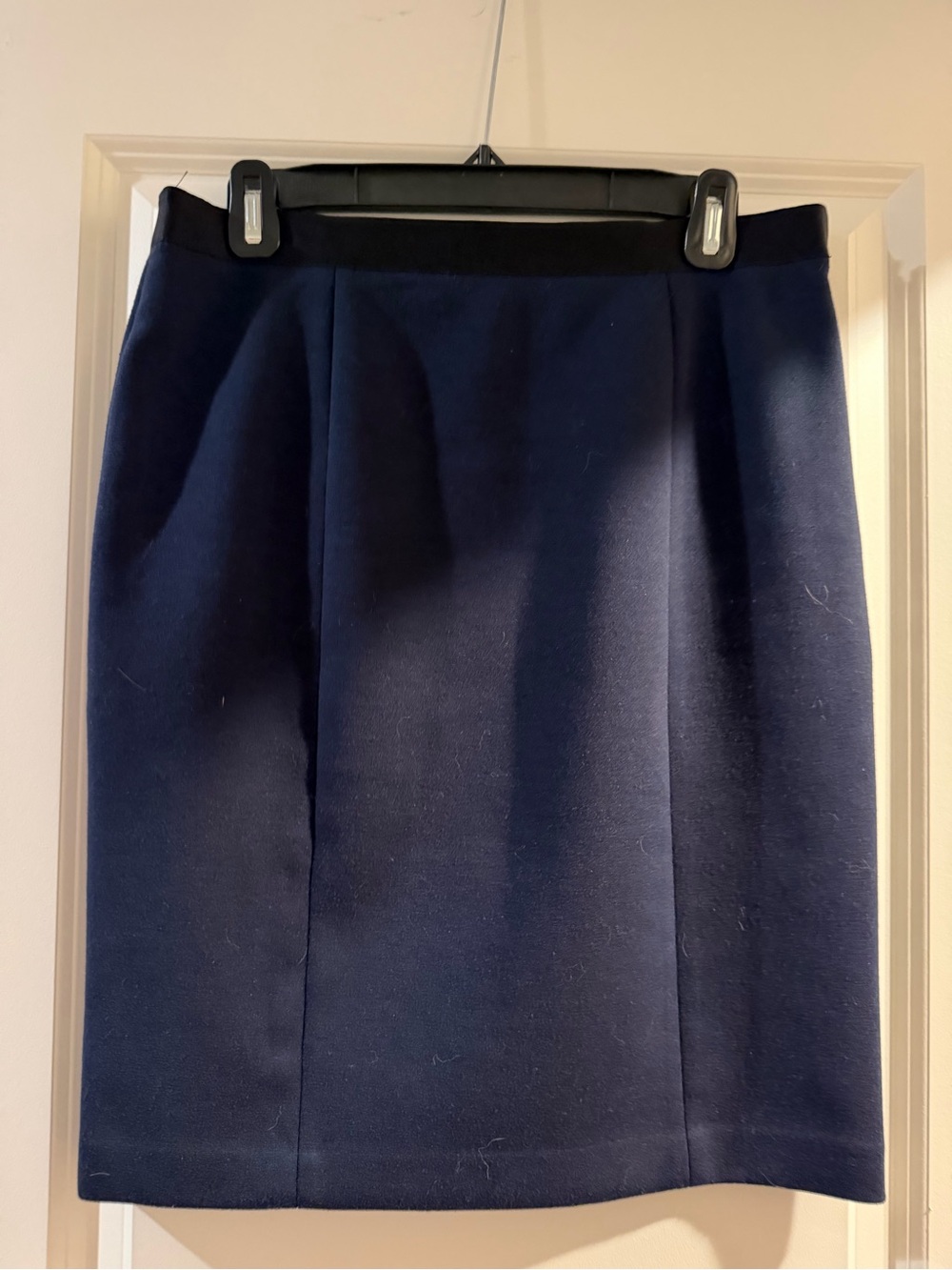 Tahari Pencil Skirt in Blue Size 6